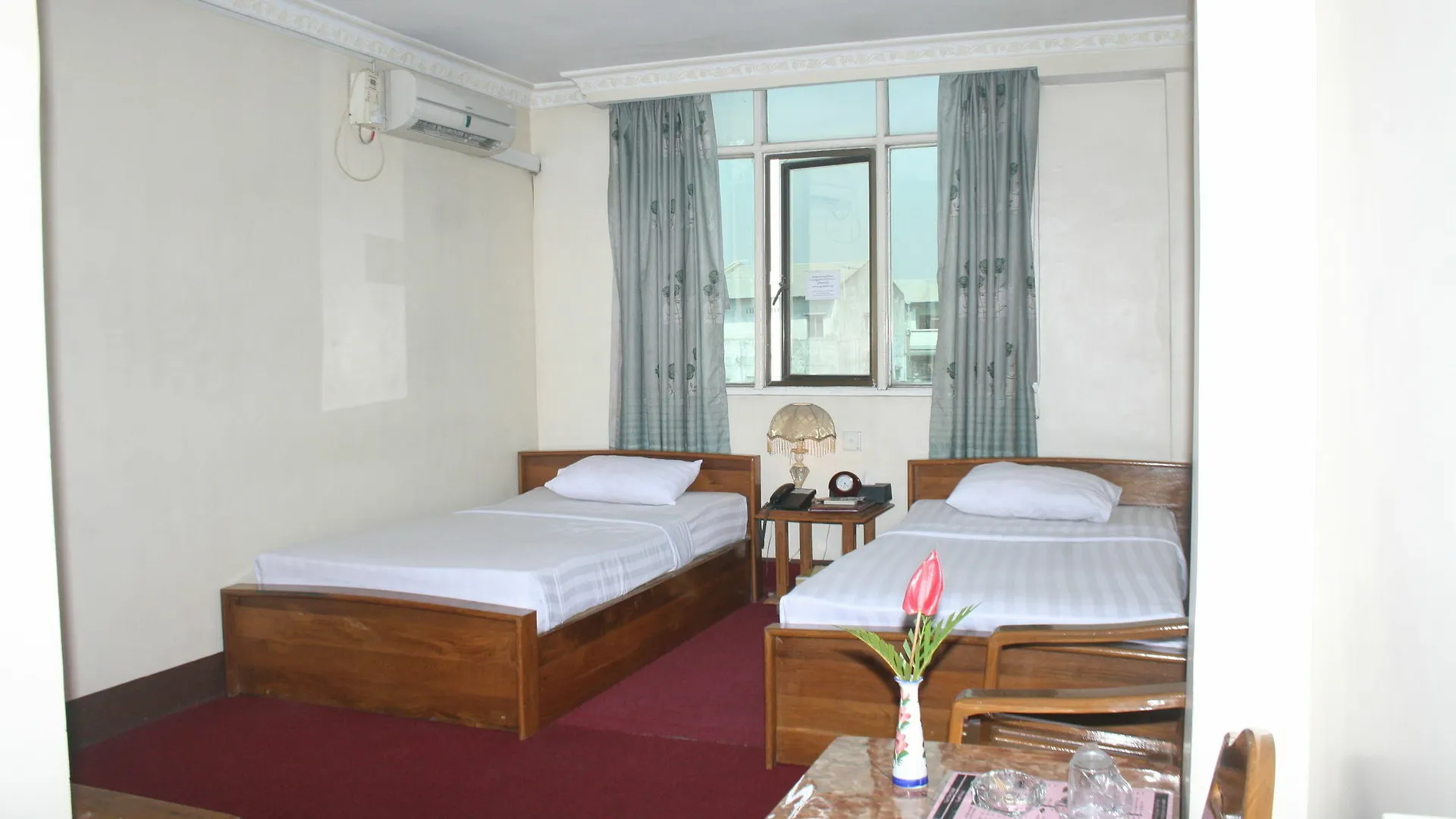 Nice Day Hotel Yangon